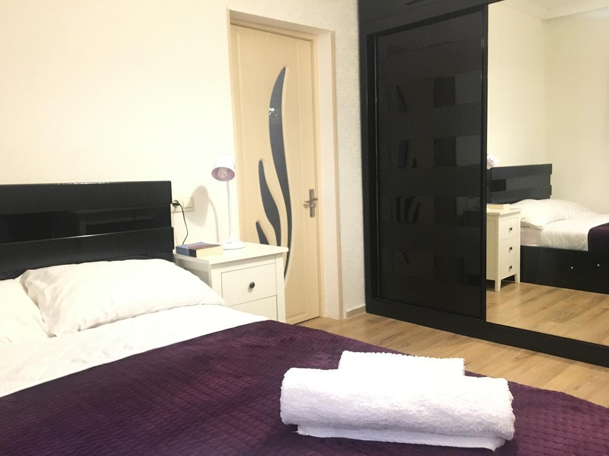 Apartment Newly Renovated House Tbilisi