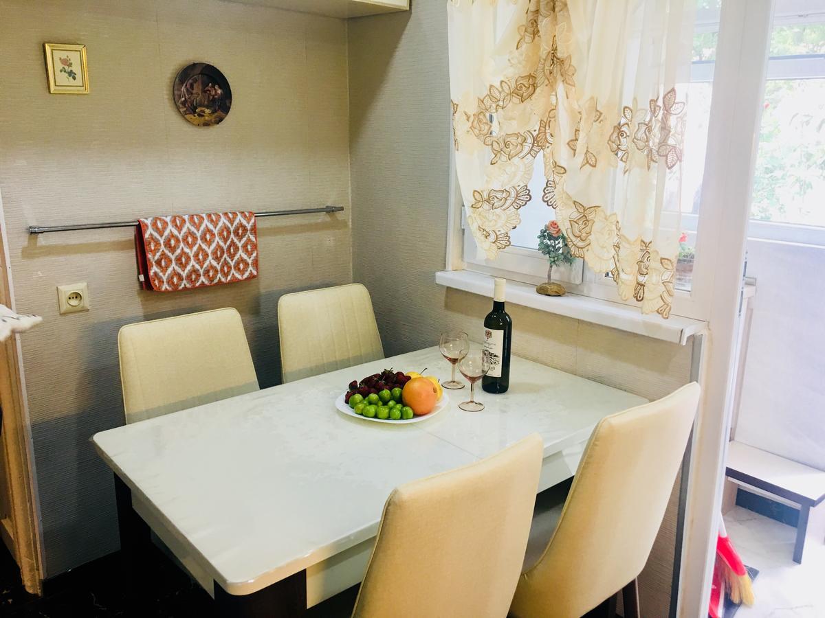 Newly Renovated House Apartment *